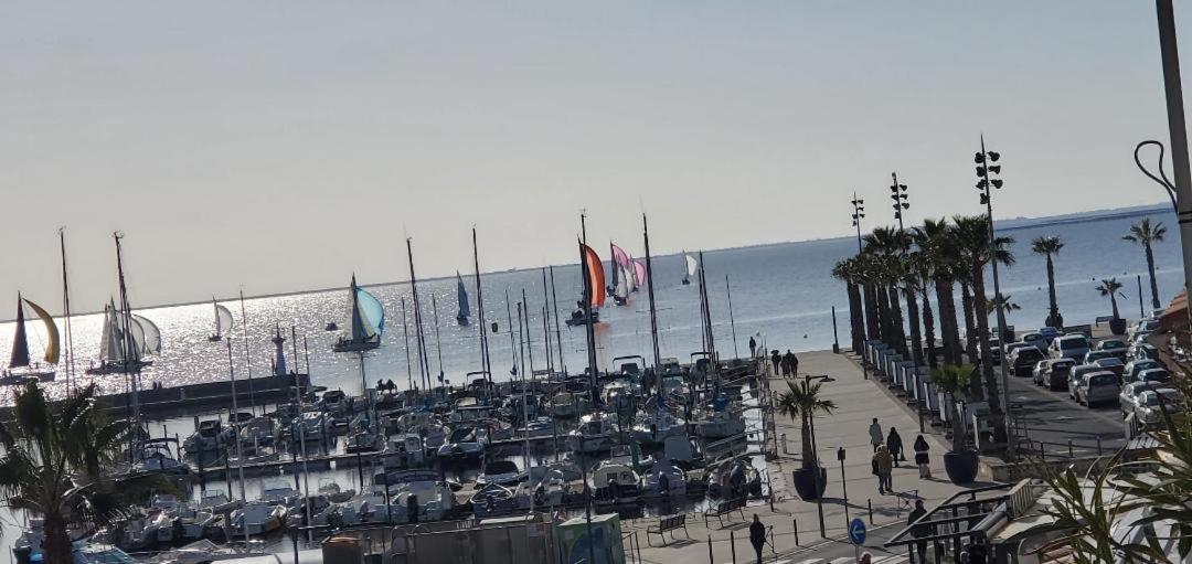 Le Vent Dans Les Voiles - Classe 4 Etoiles * Meze