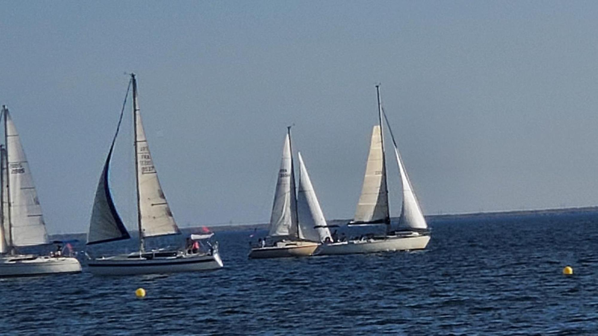 Le Vent Dans Les Voiles - Classe 4 Etoiles * Meze